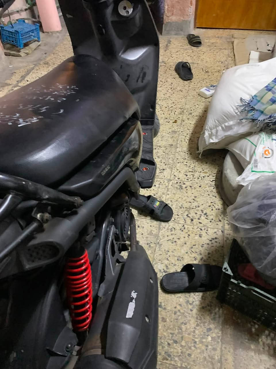 ‏دراجة للبيع جبلي دراجة نظيفة خير من الله
‏عنوان بغداد مدينة الصدر ‏سعر 975￼￼￼ نهايتها ‏رقم الهاتف ***********￼￼
