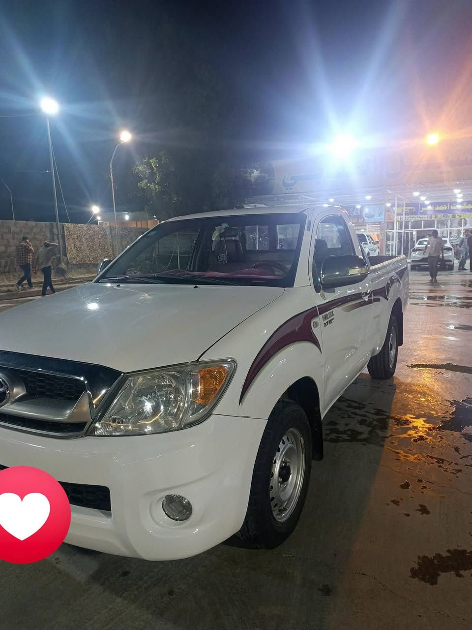 سلام عليكم البيع بيكم هايلوكس موديل 2006 
محرك 2700 اربعة سلندر شاشة ايباد تبريد ثلج🥶 جام كهربائي سيارة نضيفة خير من الله العنوان واسط كوت 
الرقم‏‪***********‬‏
