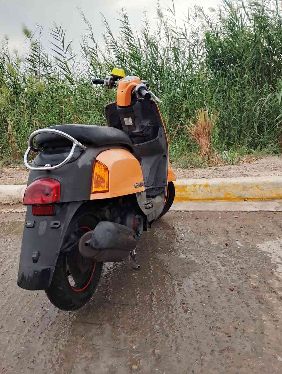 ماكس بوليس • ٢٠٠٨ • كهربائية