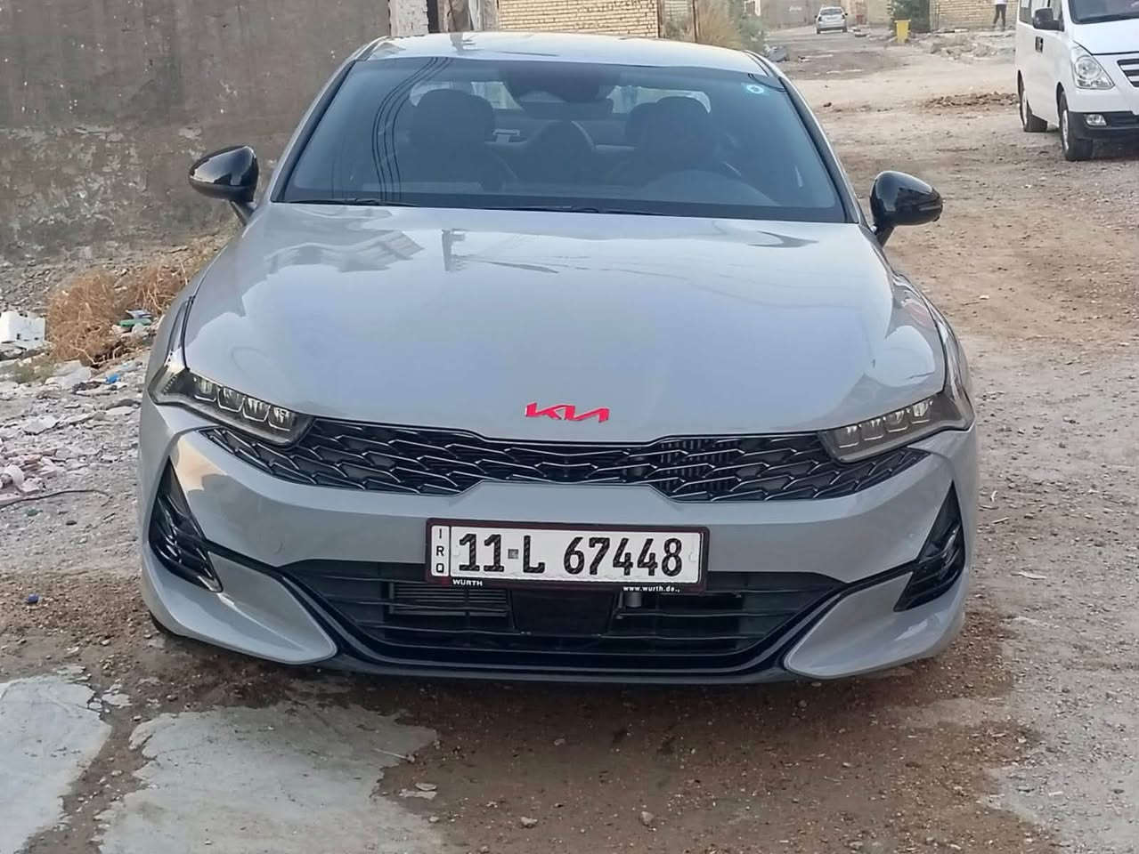 البيع سلام عليكم شباب سياره مال معوقين بسمي سياره بامريكا  مبدل بيه بنيد بس بدون دواخل ماشي  80وبل عراق هاي كدامك بل منشور بس سياره فول ماعده الفتحه جاهزه سياره بغداد الشعب شراي ينتصل مكلف بل منشور 
(***********)
