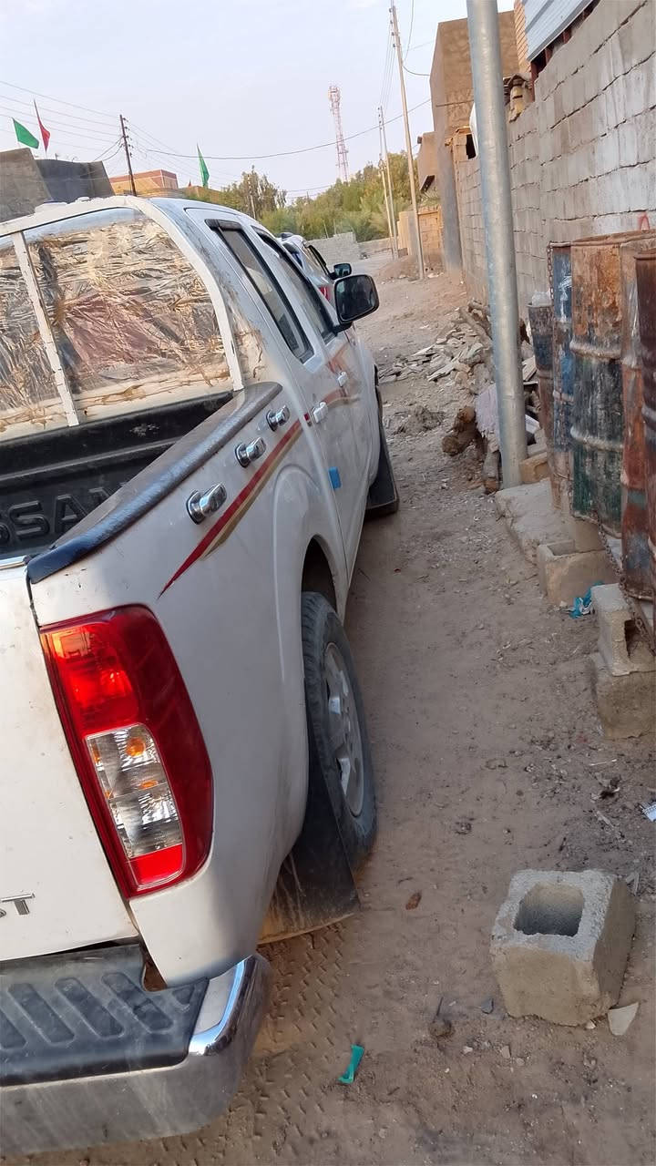 سلام عليكم لبيع نيفاره السياره كايمه كير اكسل صدر خير من الله تحويل مباشر بغداد تقاطع النهروان مديل 2009 ***********
