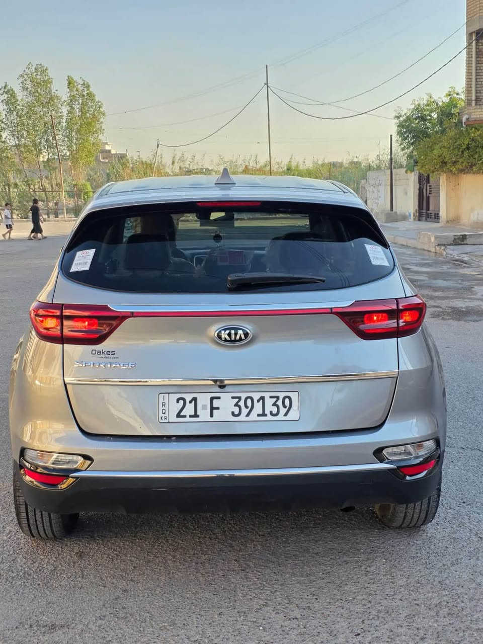 سبورتج 2020مواصفات نص فول وارد أمريكي كفاله من الصبغ بيها مكانين بارد وسونار مرفق سياره مكفوله من الحادث جديده بمعنه الكلمه كفاله عامة وكهرباىيات على وضع شركة ماشية 66الف حقيقي سياره جاهزه من كلش رقم سليمانية دولي وبسمي تحويل وكاله ثانيوم السعر144 وبيها مجال بصيط العنوان بغداد رصافة لاستفسار***********
