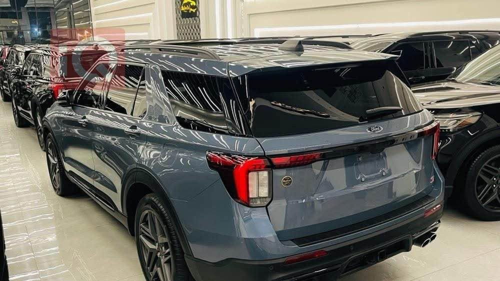 🔥 Ford Explorer ST | وارد أمريكي 🔥

✨ فئة ST الأصلية
🔹 محرك 3.0L Twin Turbo (3.0T)
🔹 6 سلندر
🔹 ناقل حركة أوتوماتيكي
🔹 الممشى: 12,000 ميل فقط
🔹 7 مقاعد جلد
🔹 بدون صبغ ✅

🚗 سيارة نظيفة جداً، بحالة ممتازة، جاهزة للاستخدام والتسجيل.

💰 السعر: 40,500 دولار (بها مجال )

📍 الموقع: أربيل

📞 للاستفسار أو للحصول على فيديو ومزيد من التفاصيل:
*********** 📲 أربيل, العراق
