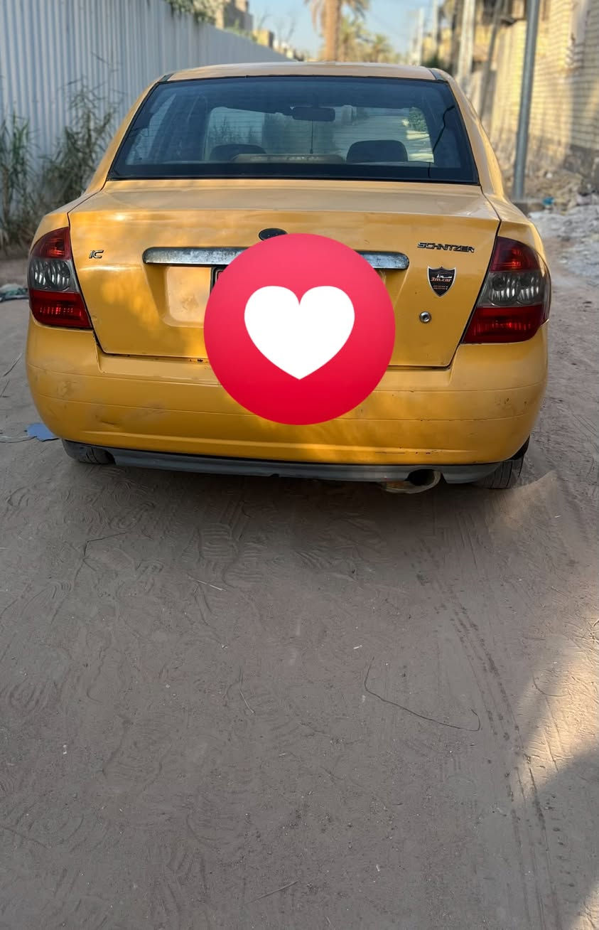 سلام عليكم
سياره طيبه موديل ١٥
سعر ٢٣ورقهً وبيه مجال الشراي 
عليه غرامه
مكان سياره كربلاء انتصل وبيك خير ودلل ***********
