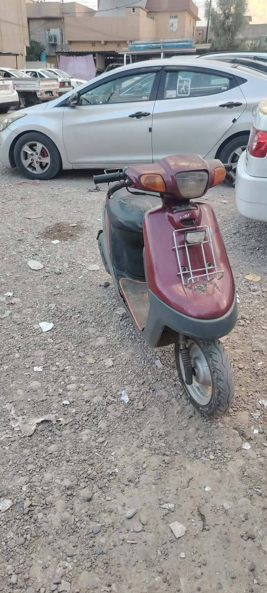 ماطور بوتين مكينة شرط بس قبق هندر مفتوح درع اصلي كزوز أصلي كلو أصلي تايات جدد ماطور مال رزق كيج سرعة شغال مال البانزين شغال السعر ٢٨٠ وبي مجال لطيبين بس اذة ما شراي لا تخبر وخاص ماجاوب بس واتساب عل كورك ***********    *********** خابر ودلل
