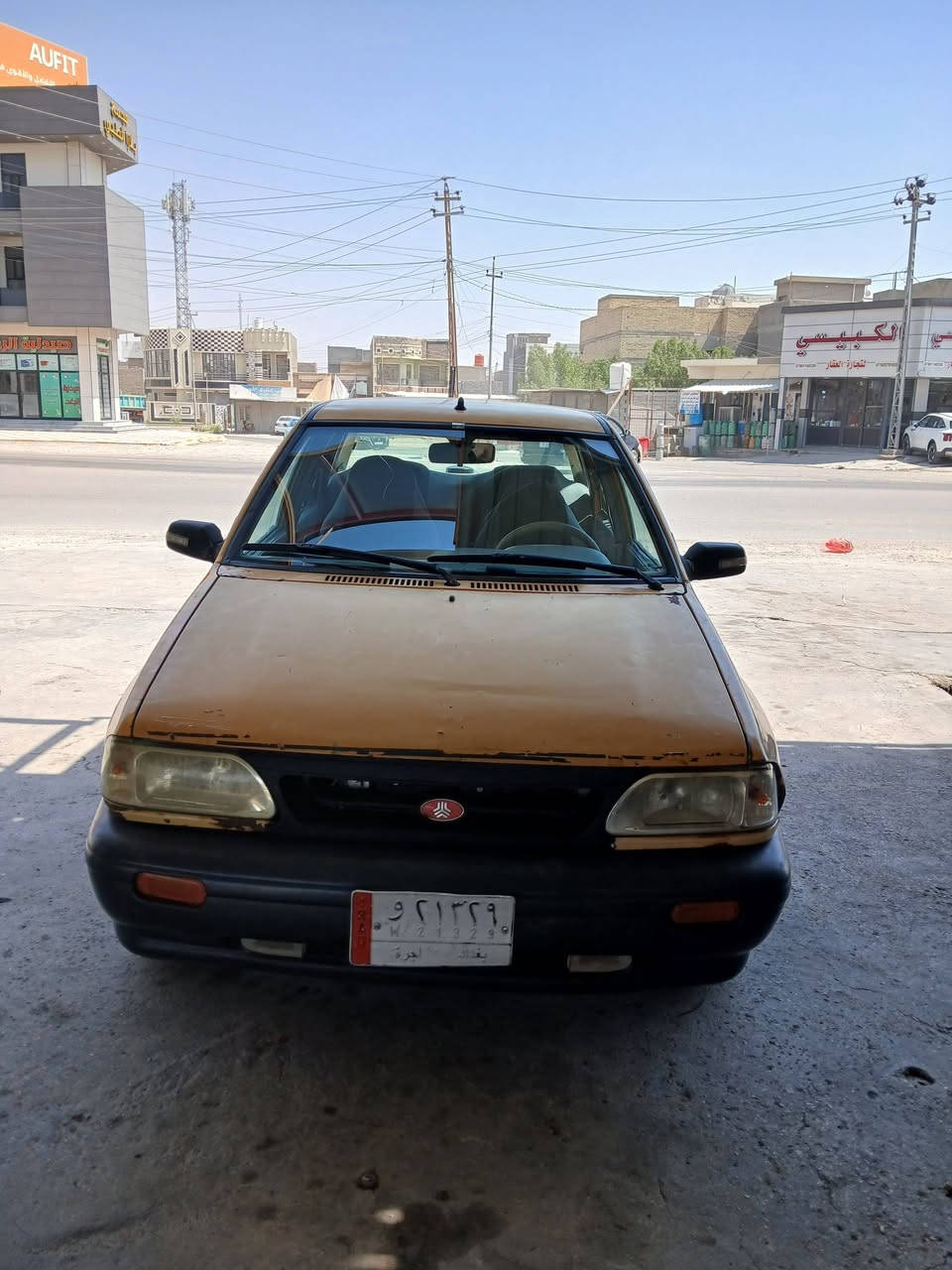 موديل 14
سياره حلوه وكاعده 
محرك طابوكه جديد 
كهربائية شغاله كلهاا 
زوج تايرات جديده 
كير كفاله 
عليها هيه وغرامه تنزل من حسابها 
راعيه موجود ويدور تحويل 
عارضها ب 20وبيها مجال للشراي 
***********
