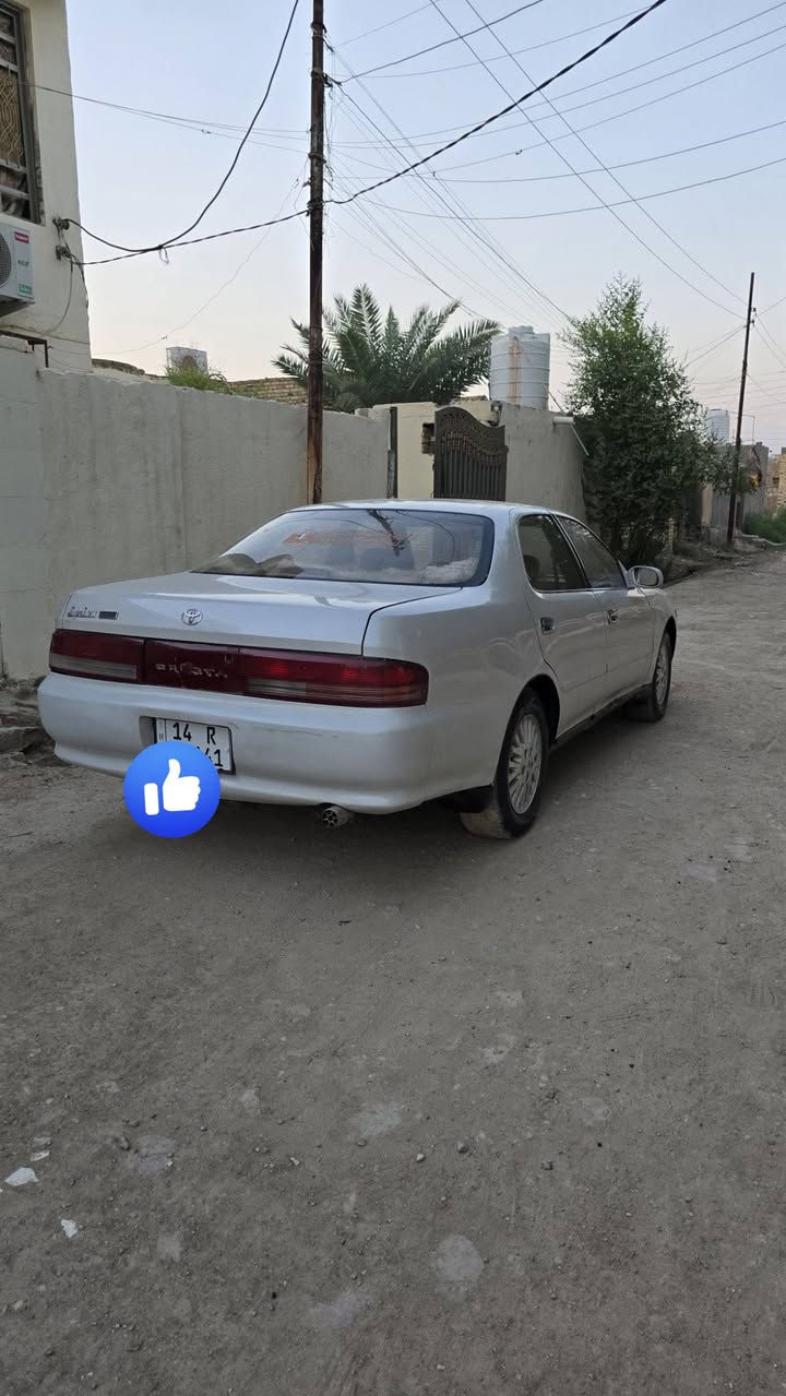 كرستا 1994
مكينه وكير ونجي جديده 
مكفوله من  العيب الشرعي والظربه القويه بأسمي رقم بصره 
سنويه تنتهي 2031
سياره حلوه ونظيفه 
55وبيها مجال 
***********
ناصريه قضاء النصر
