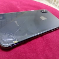ايفون اكس • ٢٥٦ • محتاج بطارية
