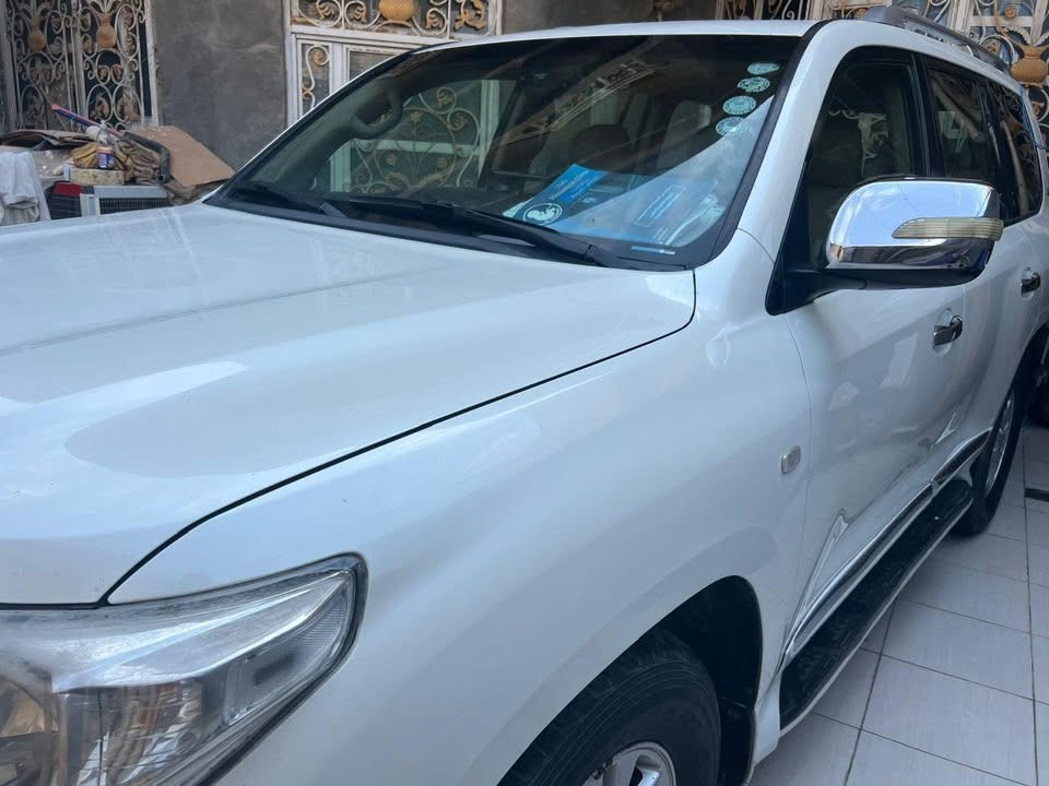 السلام عليكم عندي لاندكروز 11 ستينية  اربيل باسمي المكان بابل القاسم مكفولة كفاله عامةللبيع او المراوس  بسيارة اقل سعر للاستفسار ***********
