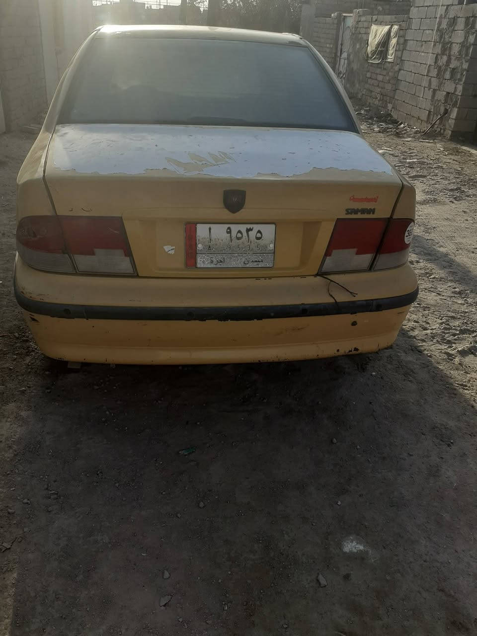 سمند لبيع ١٠ محرك وكير وحداديه وكرهبايات شرط تبريد بس نقص غار شرط مطلوبه مخالفة مرور ١٠٠الف الهيه مطلوبه ١٥٠ الف ينزلن من السعر سنويه ٢٧ عنوان ناصريه قضاء الغراف *********** السعر ١٧ ورقه

