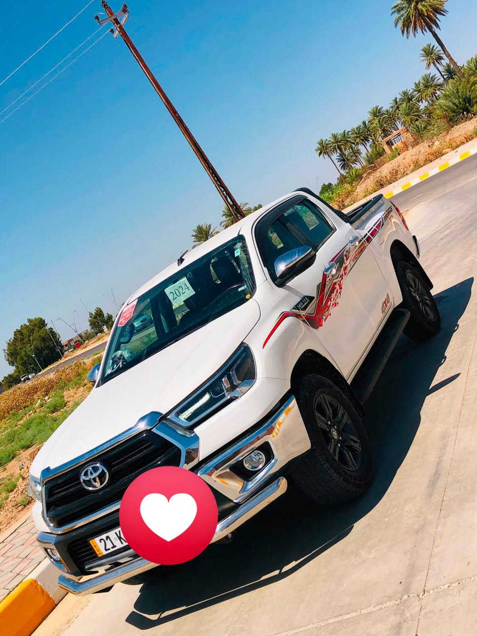 بيكم تويوتا هيالوكس موديل (2024 شريكه ساز) باب اول فول مواصفات گيراتو فور ويل 4×4 .ماشي فقط( 33الف KM )السعر 330 ورقه قفل 
 مري شفط 
*-ابواب بصمه 
*-لايد امامى وخلفي ليد
*- حساسات بي يشتغل اتوماتيك بالظلام
*- بصمه /٢ سوبج بصمه
*- وايرليس شحن 
*- كشنات تبريد
*- تبريد قطعتين
*- شاشه جبير
*- كامرا خلفيه
*- كشانات متحرك غلاف درجه اولى 

سياره مكفول كفال عامه  باقي عل وضع شريكه نضيفه جدا جدا  هز ورقم شمالي سليمانيه مميز  وسنويه باسمي جديده. كل شرط السياره بعدها بضمان الشركه  .الإتصال على الرقم ***********
