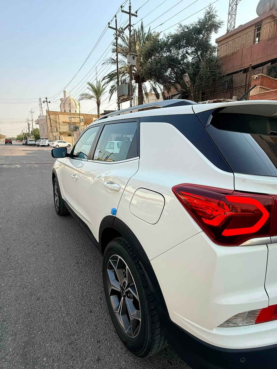 كوراندو موديل 2025 ماشيه 10 الف فقط شبه الزيرو
سانك يونك الكورية 

كوري اصلي 100%

محرك 1500 تيربو 

السيارة حرة ، بدون رقم وين ماتحب ترقم 

 بالضمان 100 الف كم او ٣ سنين او ايهما اقرب 

فول مواصفات ✅

​فتحة سقف سلايد 

كير اوتو 3 وضعيات قيادة 6 نمر

شاشة ذكية متطورة 
مع تحكم ستيرن كامل

بصمه ترحيب ذكي عدسات زنون 

كشافات ضبابيه مثبت سرعة

حساسات بلادية داير 

مدار السيارة 360 درجة رادارات 

لايت lid امامي وخلفي 

حساسات لمراقبة ضغط الإطارات والستيرن

من الاخير السياره فول الفول 

سعر مناسب جداً جداً 145 ورقه بيها مجال بسيط جداً 

للاتصال والاستفسار / ***********
