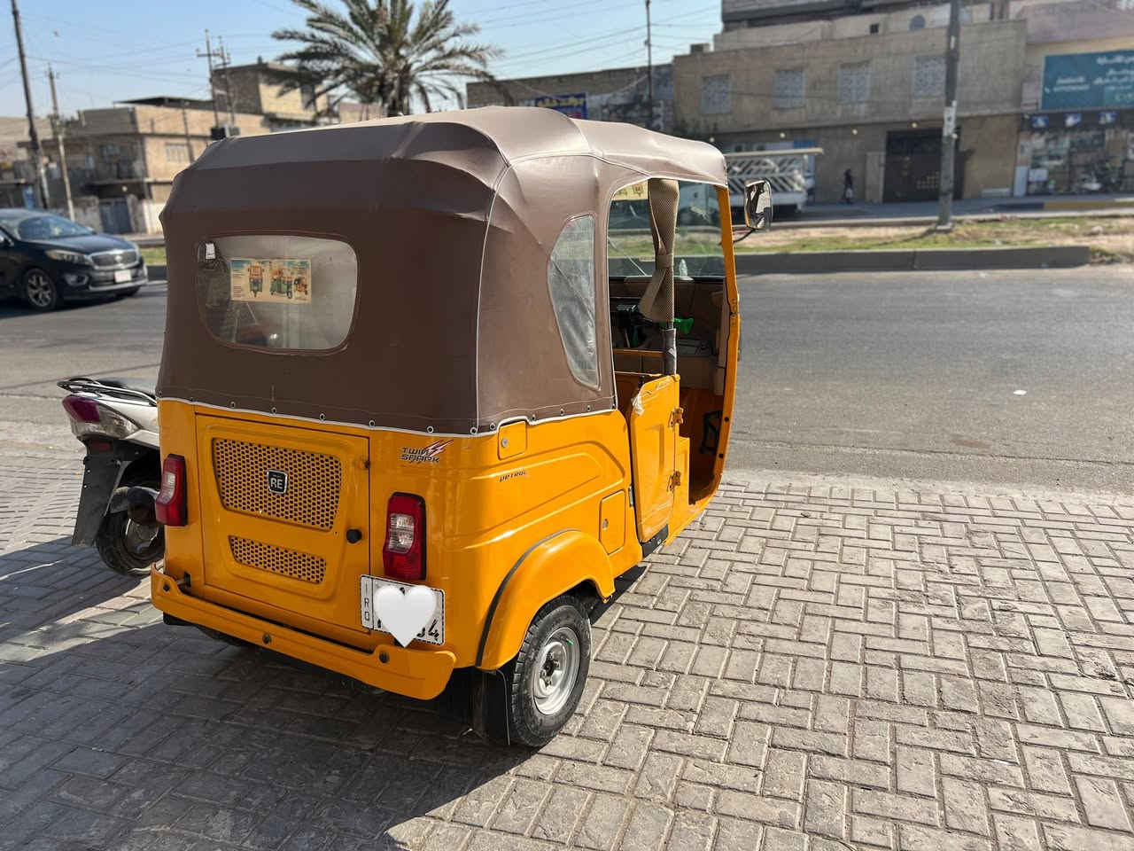 السلام عليكم
تكتك 2021 مكفوله عدا جوه البك لايت بي صبغ شويه مكانها بغداد الحبيبيه السعر 8.750000 بأسمي مرقمه بغداد 

***********
