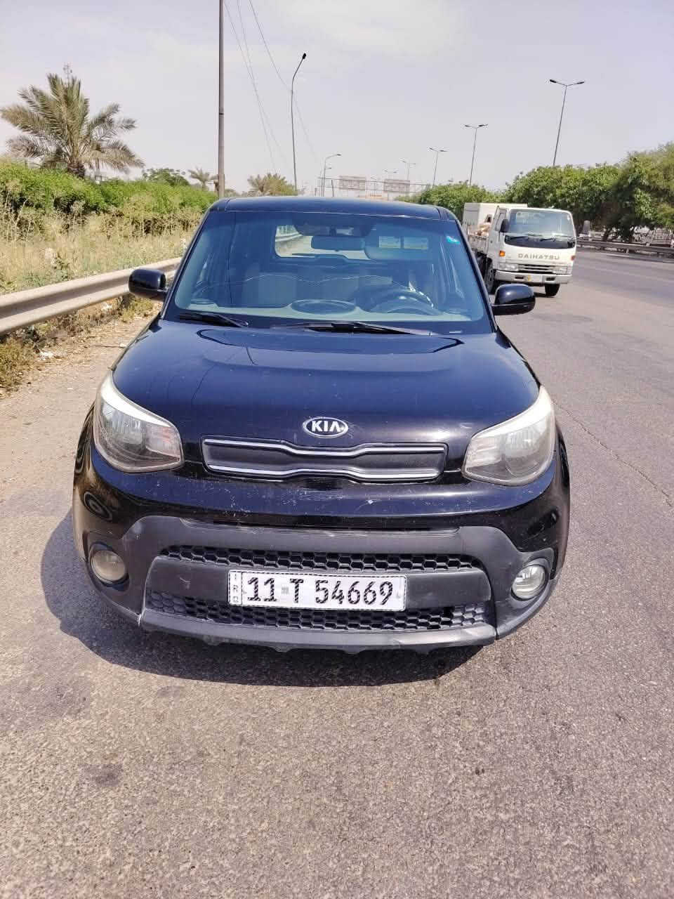 كيا صول للبيع 2017 
رقم بغداد
سونار موجود بالصور
للبيع ب116 وبيها مجهال  
عنوان بغداد تقاطع درويش 

‭***********‬

