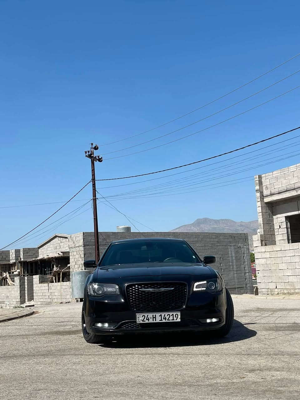 كرايسلر 300 • ٢٠١٧ • ٦٨٠٠٠ كم