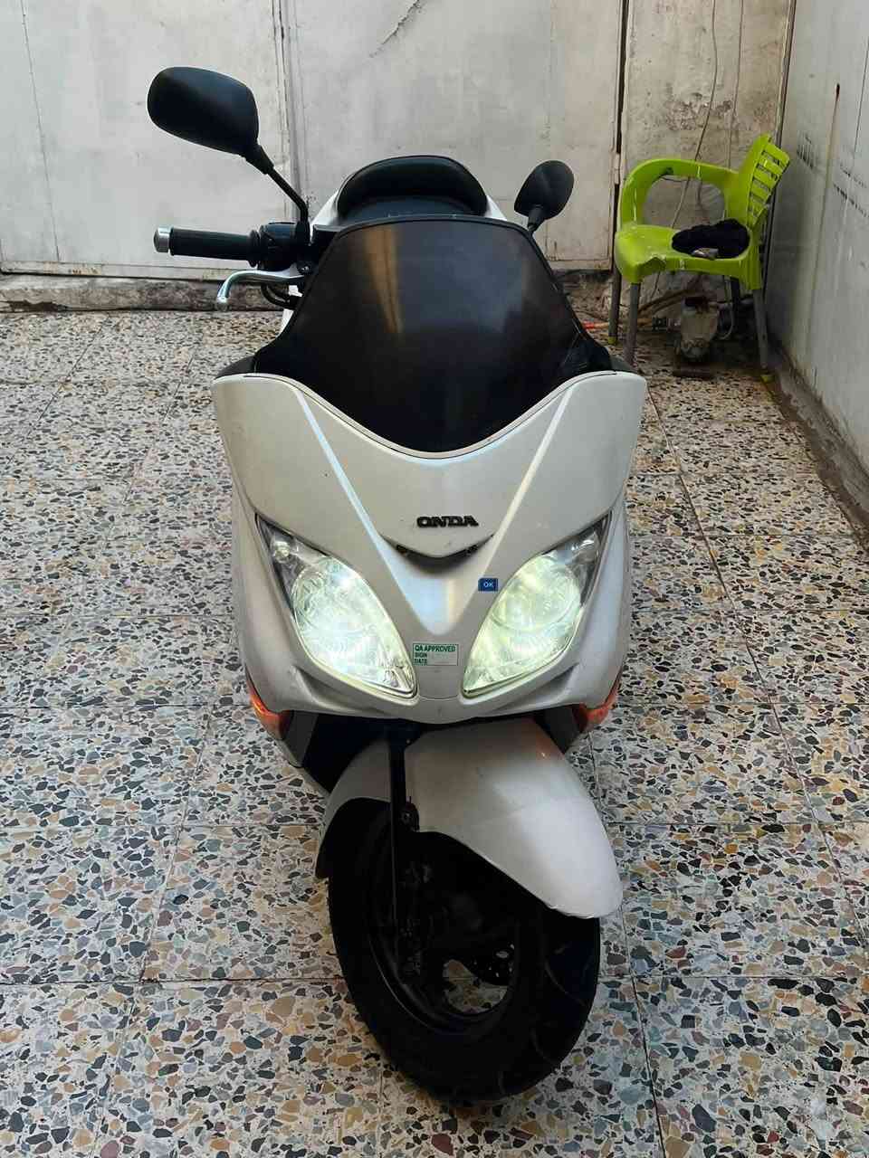 فورزه 0️⃣ 8️⃣ بصمه
دراجه مكينه ناعمه 
نكره سلف كهربائيات شغاله 
مكاني بغداد *********** 
السعر ٨٥٠ الف
