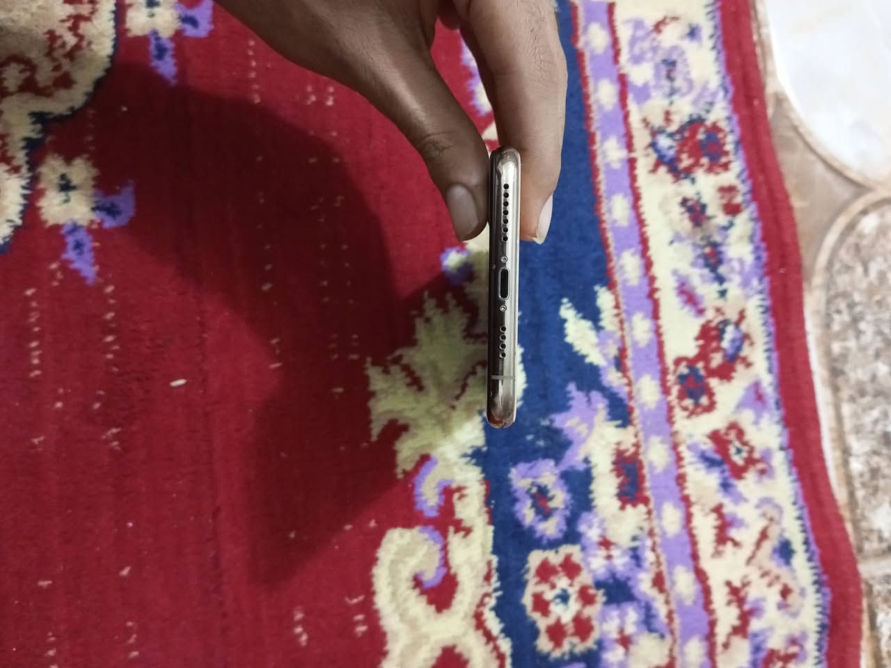 آيفون اكس ماكس • ذاكرة ٢٥٦ • بدون ضمان