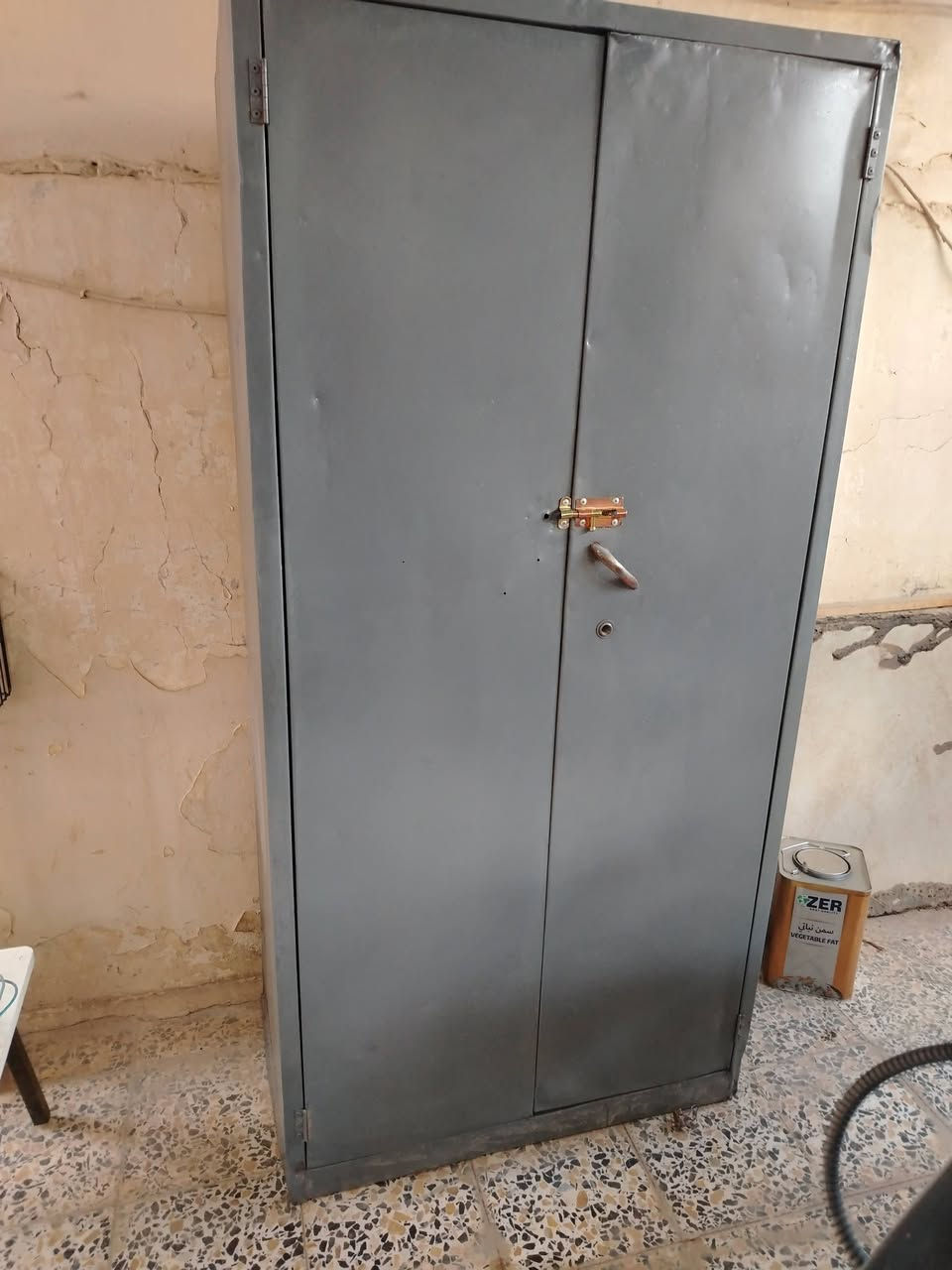 ديلاب حديد ثقيل بعقوبه ***********
