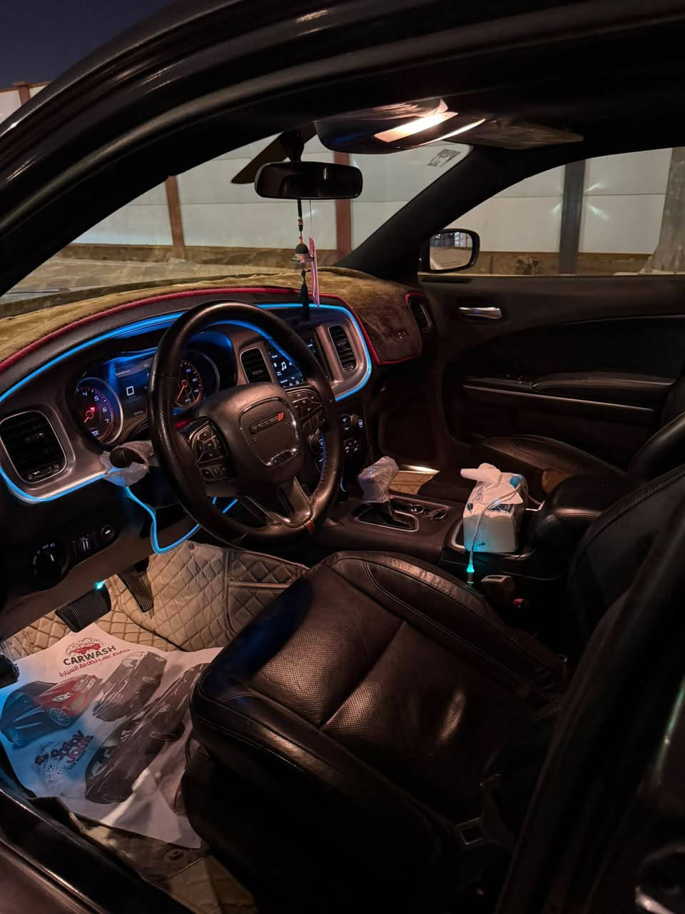 سلام عليكم جارجر sxt موديل 2022
مكينه 3600 فول مواصفات حادثه بنيد وجاملغ فقط 
داخل اسود جلد بلاد سياره ماشيه 150 كيلو متر رقم بغداد 
تخم تاير حداديه كله جديد ما ناقصه اي شي سياره ستخدام شخصي مكان سياره سماوه ستفسار ***********

