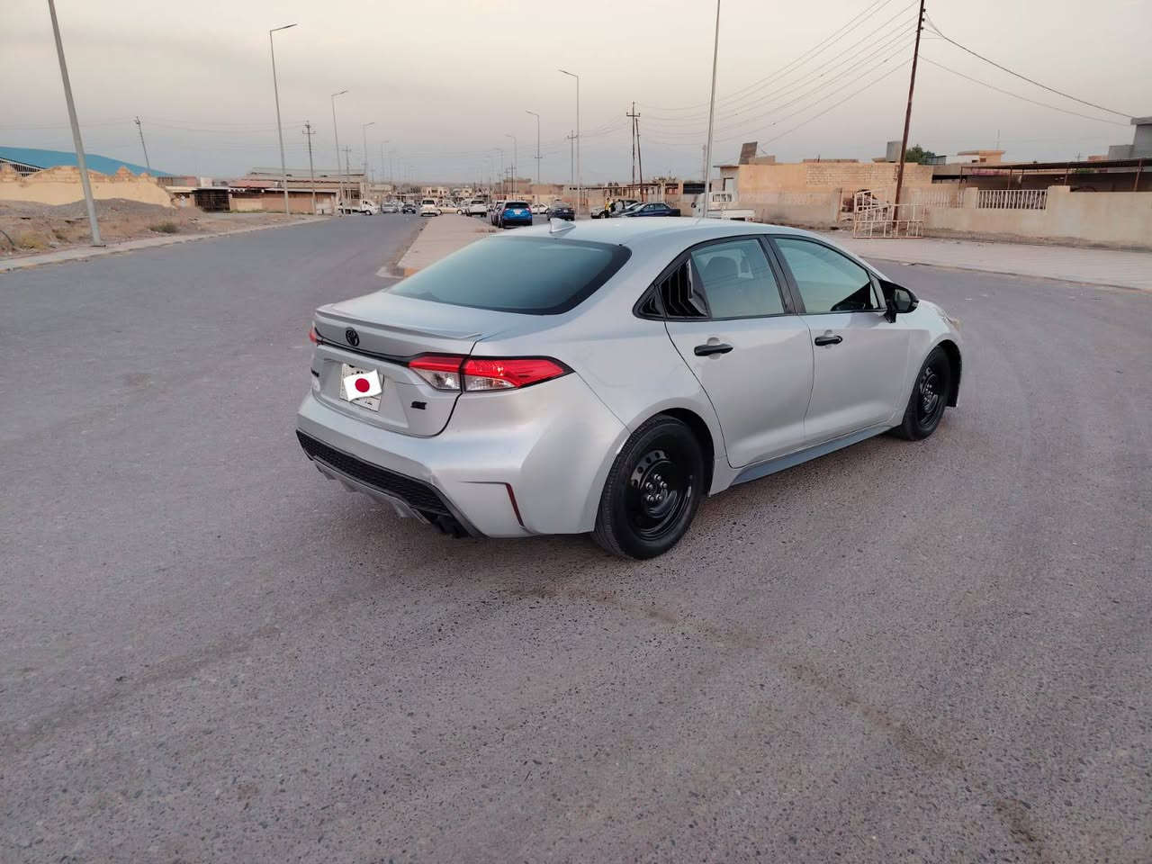 السلام عليكم كورلا موديل 22 وارد امريكي للبيع ويرهم مراوس ضررها جاملق بنيد وبل عراق صار بيها الباب الخلفي عكس سايق صبغ يعني ثلث قطع بدون دواخل محرك 2000 رقم بغداد معوقين باقي سنه ونص تصير حره بيها وكاله عامه من الشرعي مواصفات السياره نص فول SE ماشيه 122 السعر 120وبيها مجال شي قليل مكان السياره بيجي
***********///***********
