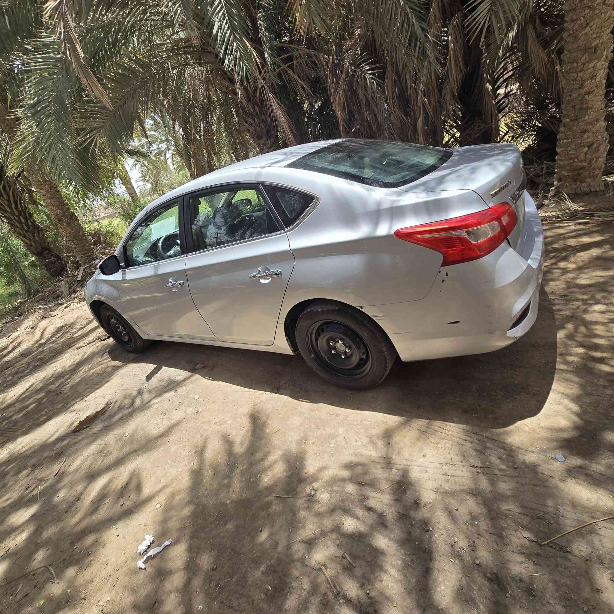 نيسان سنترا وارد امريكي ٢٠١٨ للبيع ضربتها جاملغ جهة السايق وبنيد مبدل السعر ٨٥ وبي مجال رقم قادسية للأستفسار ***********
