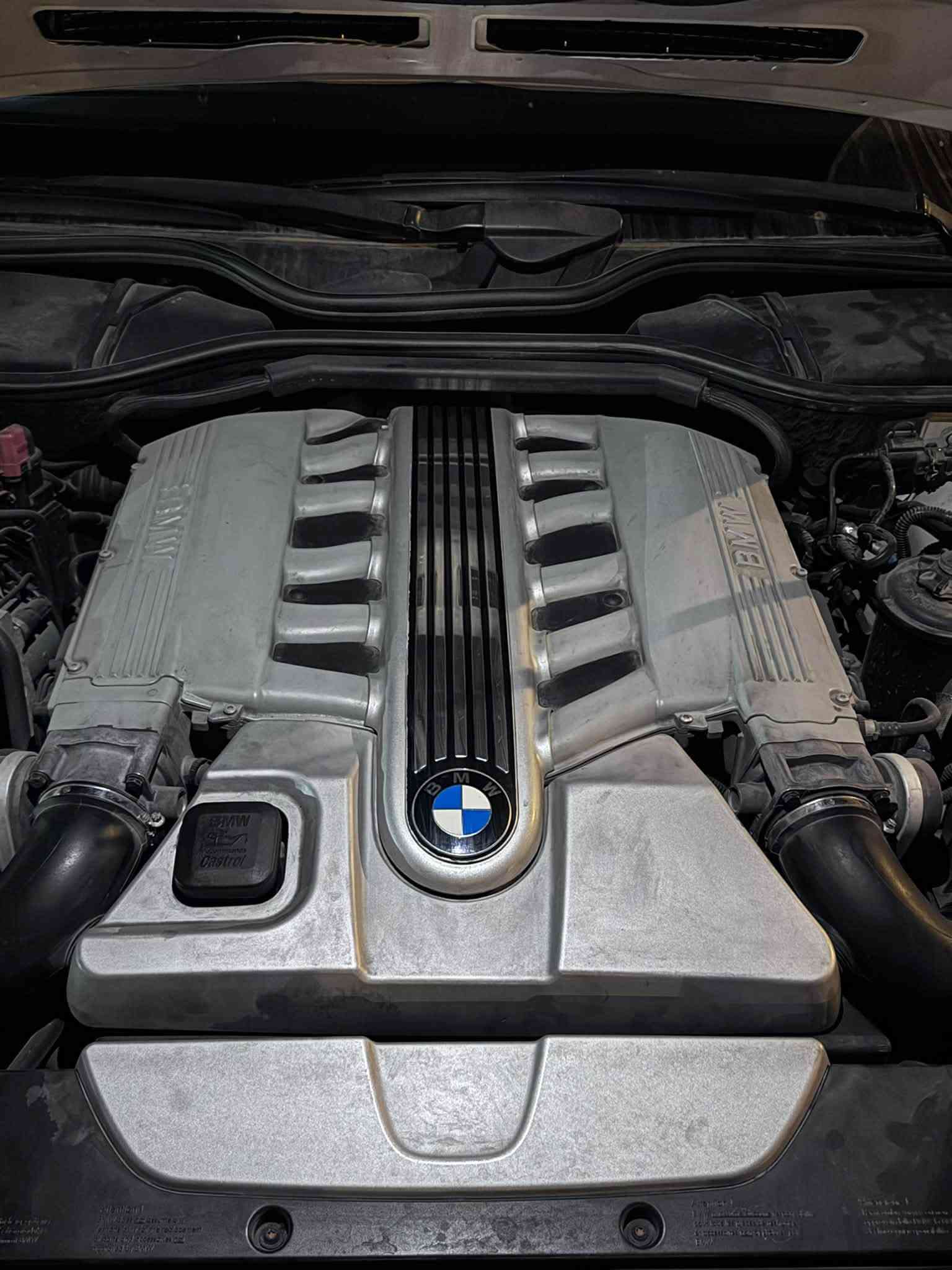 760Li • ٢٠٠٩ • باب طويل VIP