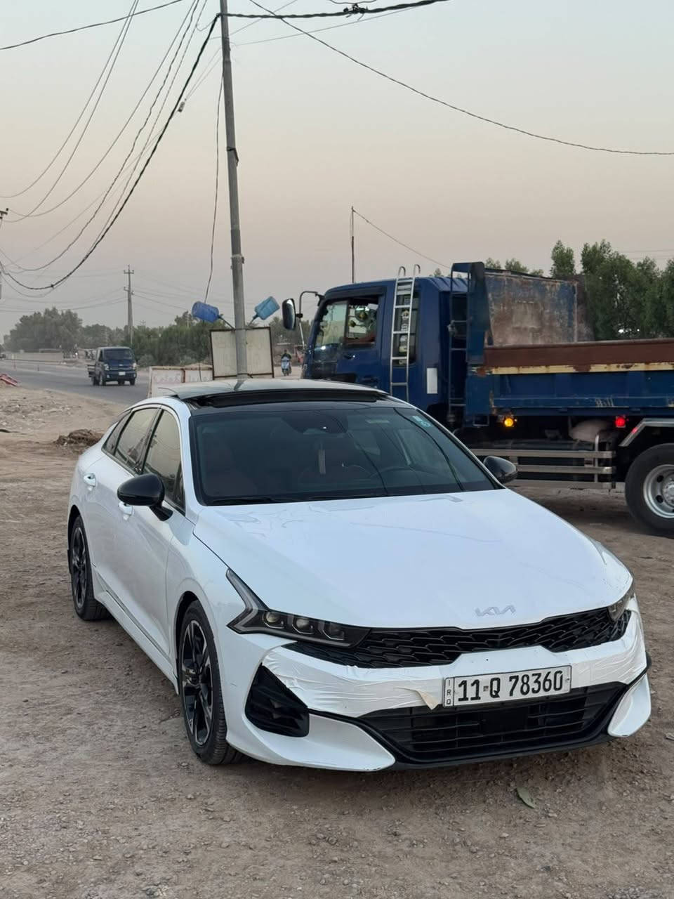 GT LINE    K5 وراد امريكي
موديل 2024 فول مواصفات 1/1 ما عده التبريد قطعه وحده                                          مكينه 1.6تيربو ماشيه 50الف  محرك وكير مكفولات                    بانوراما.                                                                                                                  

تشغيل عن بعد.                                                                                          

كشنات جلد كهرباء.                                           

السيارة فول رادارات

توقف ذاتي

قيادة ذاتية.   

أربعة 4️⃣ أنظمة قيادة 

نظام ابل كار بلي

صندوق ذكي عند الاقتراب 

سايد بريك دكمه     

كشنات تدفئه تبريد

حادث السياره چاملغ ايمن وشويه بارد بالبنيد. 

السياره جديده وما ماشيه اهوي. حداديه جديده  

  بيع مستعجل السعر  160  الأتصال *********** 

مكان السياره الدوانية ✨
