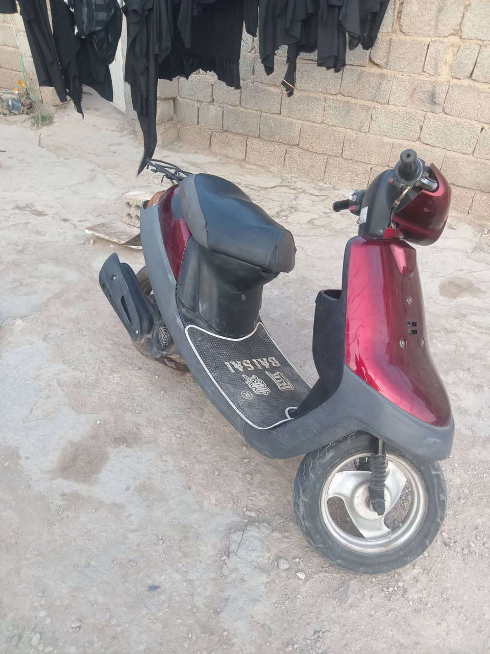 السلام عليكم دراجه بطه للبيع دراجه نضيفه مكينه ناعمه نكره هندر سلف مابيه فقط دراجه كلش نضيفه 
العنوان كربلاء حولي ميه السعر 250بيه مجال 
الستفسار ***********
الرقم واتساب***********
