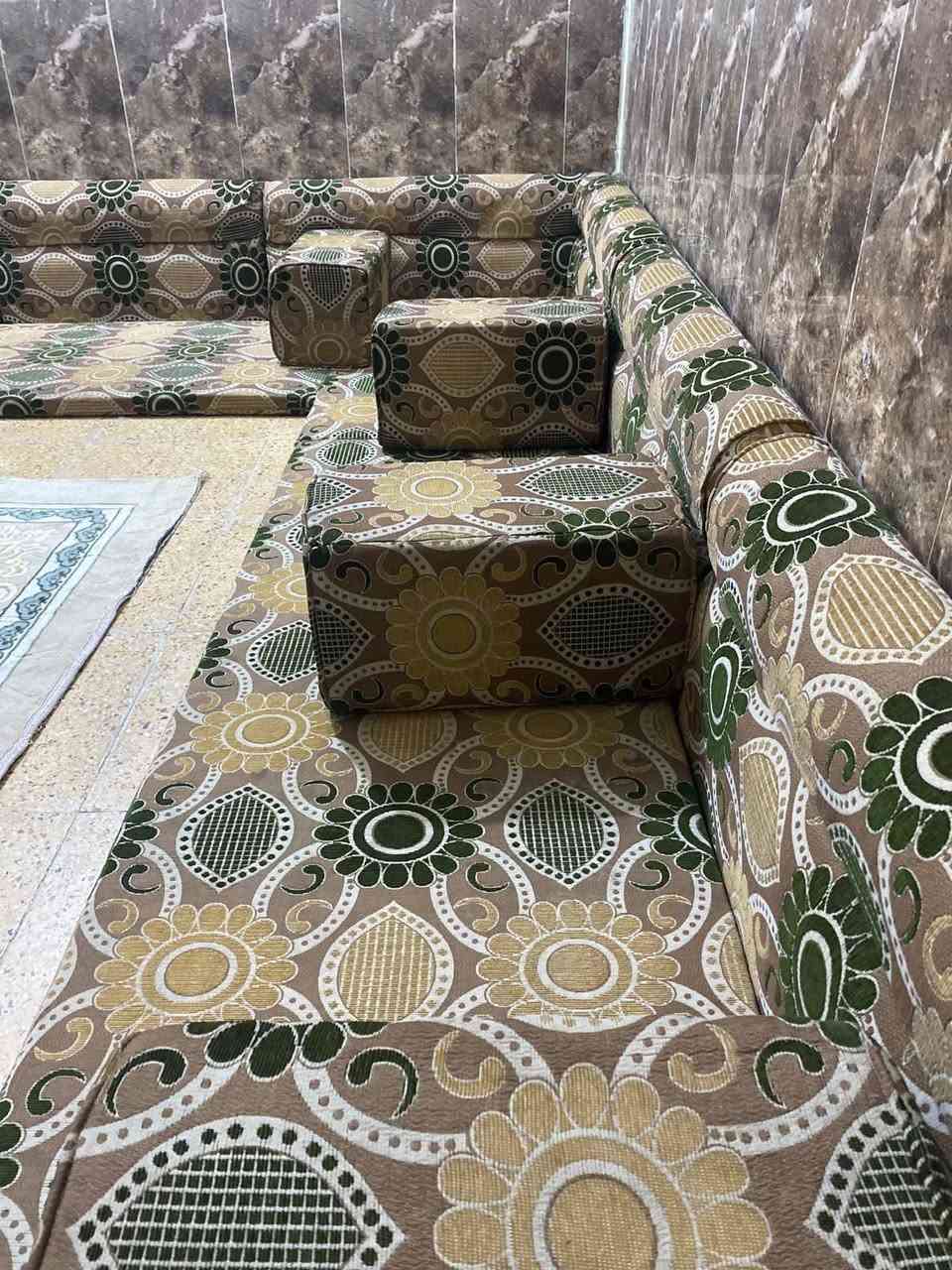 ديوان بعده جديد مستخدم شهر واحد ٢٠٠ الف بي مجال قليل ***********
