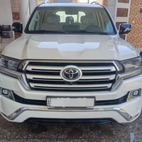 لاندكروز وايت ادشن • ٢٠١٧ • رقم اربيل