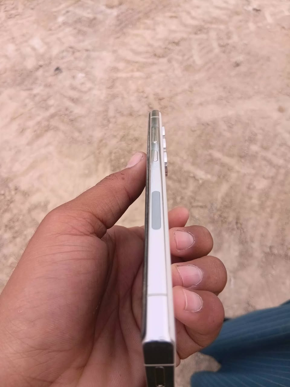 سامسونج اي 23 • ٢٥٦ • نضيف