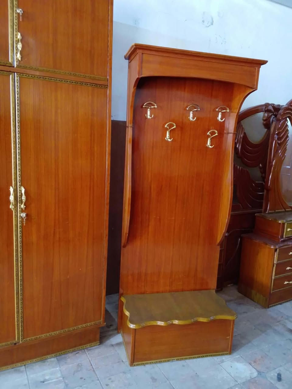 غرفه تسكام كلش نضيفه ضخمه سعر مناسب مكان حله ابو غرق شراي يتصل على رقم *********** مكلفه
