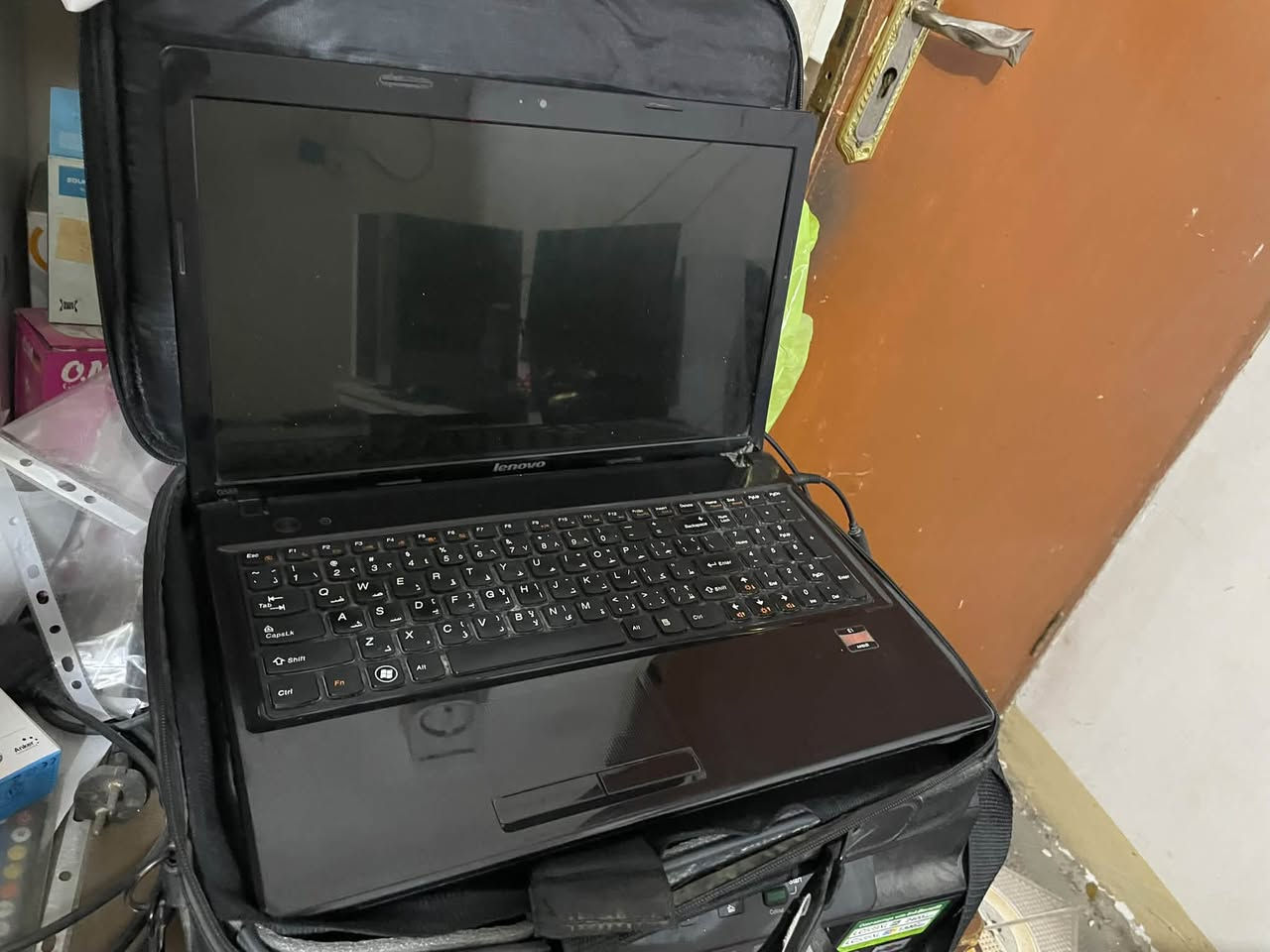 🔥 لابتوب Lenovo نظيف جداً للبيع 🔥

جهاز استخدام شخصي وبحالة ممتازة، مناسب للطلاب والتصفح اليومي 👌

💻 المواصفات:

- رام 4GB
- معالج ثنائي النواة
- شاشة حجم كبير وواضحة
- يشغل برامج الأوفيس والتصفح بدون مشاكل

✅ الجهاز شغال 100%
✅ نظيف جداً بدون أعطال
✅ جاهز للاستخدام مباشرة

💰 السعر: 120 ألف وبي مجال 

📩 للحجز أو الاستفسار على واتساب ***********

نص مكتوب في الصور:
- System Rating: Windows Experience Index Processor: AMD E1-1200 APU with Radeon(tm) HD Graphics 1.40 GHz Installed memory (RAM): 4.00 GB (3.60 GB usable) System type: 64-bit Operating System Pen and Touch: No Pen or Touch Input is available for this Display Computer name, domain, and workgroup settings Computer name: lenovo-PC Full computer name: lenovo-PC Computer description: Workgroup: WORKGROUP Windows activation Windows is activated Product ID: 00426-OEM-8992662-00537
