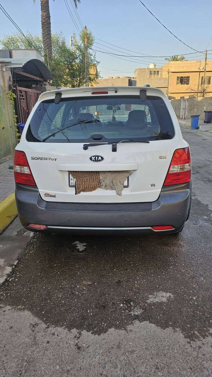 سلام عليكم سورنتو خليجي موديل 9 محرك 6 سياره كفاله عامه رقم بغداد بسمي //ستفسار على ***********
