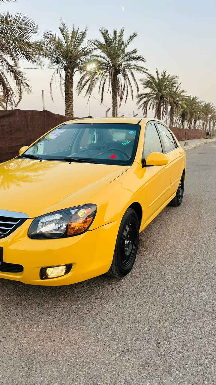 إسلام عليكم شباب عندي كياسبكترا موديل ٢٠٠٨ضررها بل دوسه مال سايق شويه بيهاتلكيطات مال تكسي حلوه السياره خير من الله صدر تبريد ميكانيك مكينه كير رقم ديالى إنكليزي سنويه جديده هيئه مصفره السياره جاهزه من كلشي مدوشمه كشنات كاعيعه حلوه احلامن الصور سعرها ٧٢بيها مجال مكانها ديالى بعقوبه استفسار ***********
