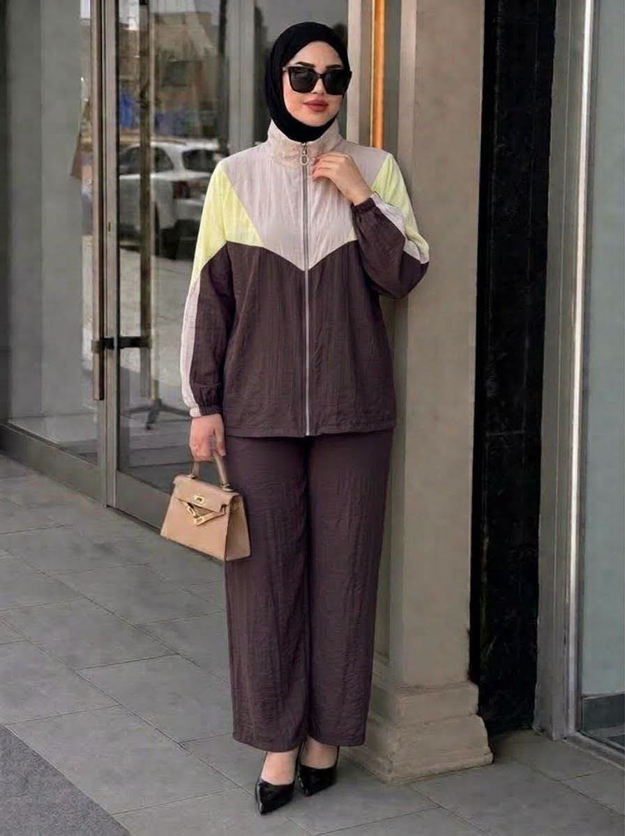 سوت نسائي رياضي • مقاسات وألوان • توصيل لكل المحافظات