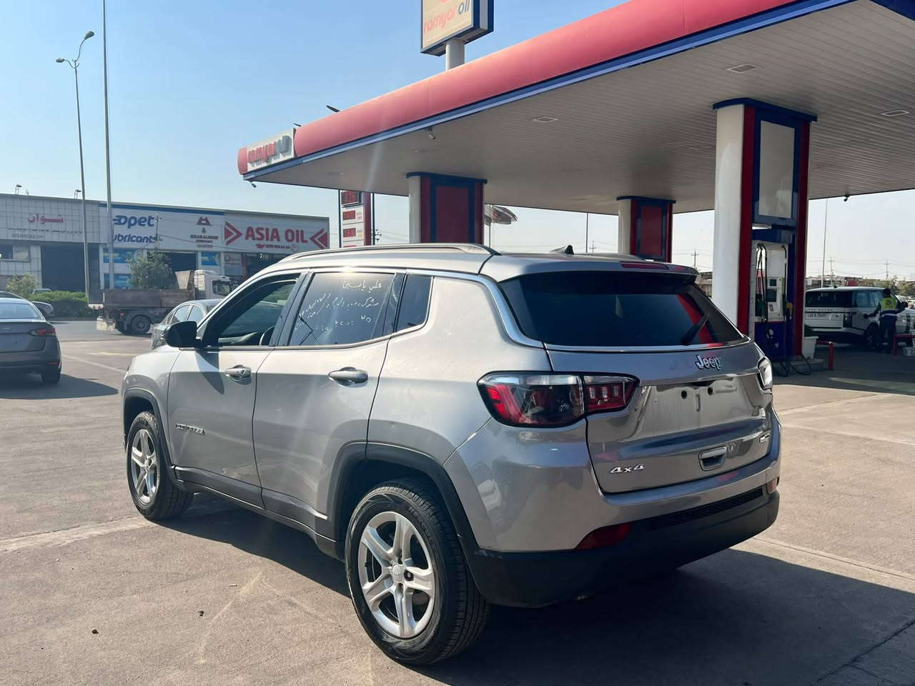 Jeep Compass 2024
لون سلفر 
ماشيه 50 الف ميل
سعر 142 ورقه بدون رقم
حادث سيارة/ ربع بوند فقط صبغ  دواخل مكفوله بدون لغد وبدون شاصي
ايرباك طاك ومرجع سستم شركه 

رقم شاصي   3c4njdbn7rt605622

صور حادث مرفق مع صور السيارة

مواصفات latitude 

بصمه + شغال عن بعد
كشنات جلد 
فور ويل 4×4
تحكمات فول 
تحديد مسار+ قيادة ذاتيه
رادار امامي و جوانب
شاشه ايباد كبير
بريك بصمه 
3 انظمه للقيادة SAND MUD / SNOW /  AUTO
راديترات و ردار و حجر بيئه بلادي شركه 
رقم كاتي تترقم محافظات الاقليم/ اربيل/دهوك/ سليمانيه حلبجه 
مده الترقيم 90 يوم من تاريخ الشراء 
تكلفه الرقم 2360000 دينار كامل مع فحص و هزه مع تبديل جام خلفي اسود
بيع فقط بدون مراوس 
سيارة في اربيل شركه نور البصرة موجوده 
***********
***********
