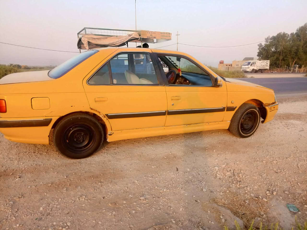 السلام عليكم بيجو بارص مويل 2011  
  سياره خير من الله كير مكينه  سياره جاهزه سياره احلى من الصوره السعر 15وبيها مجال حك الجيه المكان مكان ديوانيه  قضاء غماس  للاستفسار الاتصال ***********
