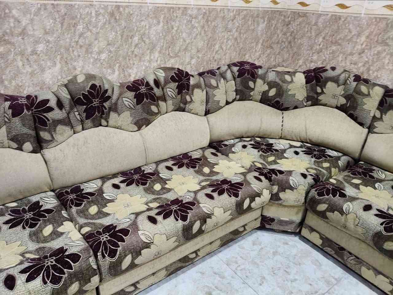 طخم 7امتار خشب عراقي تفصال زاوية وحده موصل الجانب الأيسر ***********
