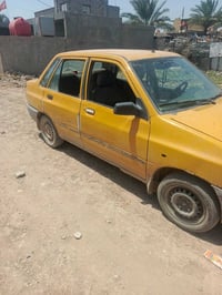 سيارة • للبيع • حمر