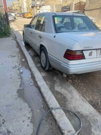 مرسيدس 300E • موديل ١٩٩٠ • محرك جديد