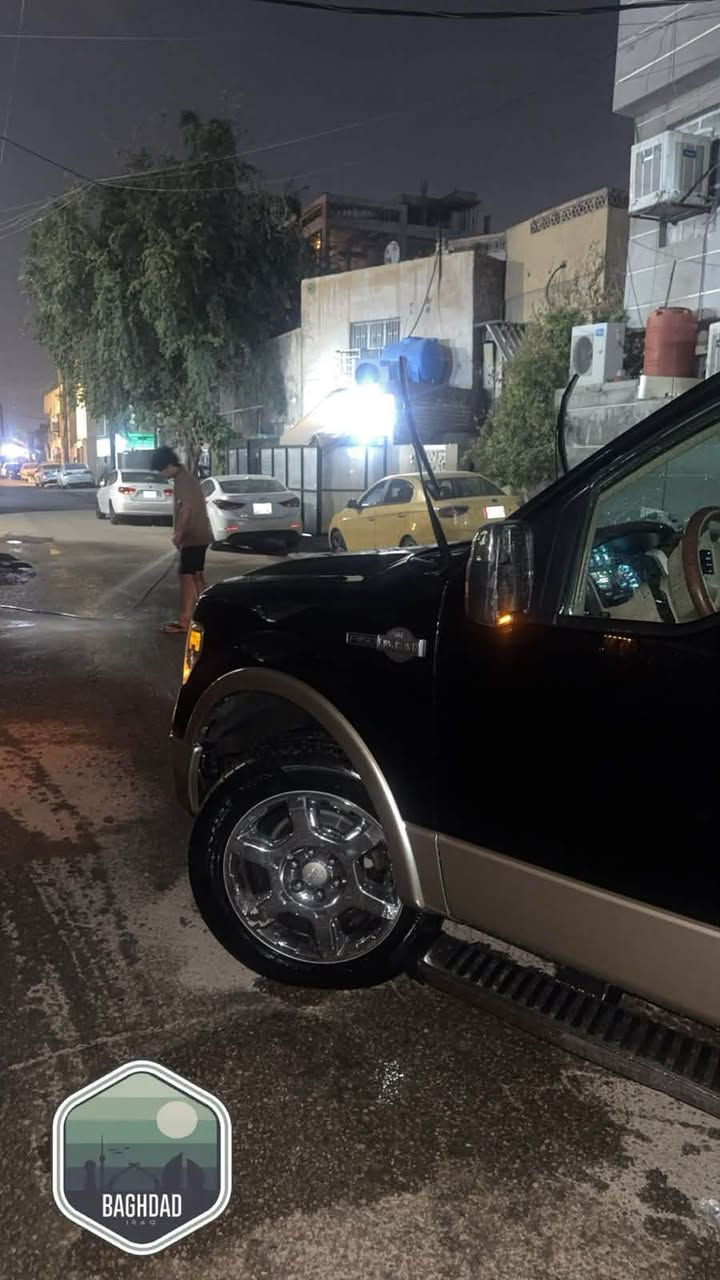 السلام عليكم للبيع
فورد f150 كينش رانش موديل ٢٠١٣
رقم سليمانيه بـ اسمي تحويل ثاني يوم
سياره جاهزه من كلشي مكينه v8
فول مواصفات للاخير الجنايه يعرفون مواصفات الكينش رانش
دواخل لون جوزي عدادات لايت لد شاشه جبيره مثبت سرعه هوايه مواصفات بيهه
السياره خليجيه وكاله نيفا 
السياره جاهزه بالكامل بدون اي نقص اوعطل ولاتحتاج مصرف ابد
لـ استفسار ***********

