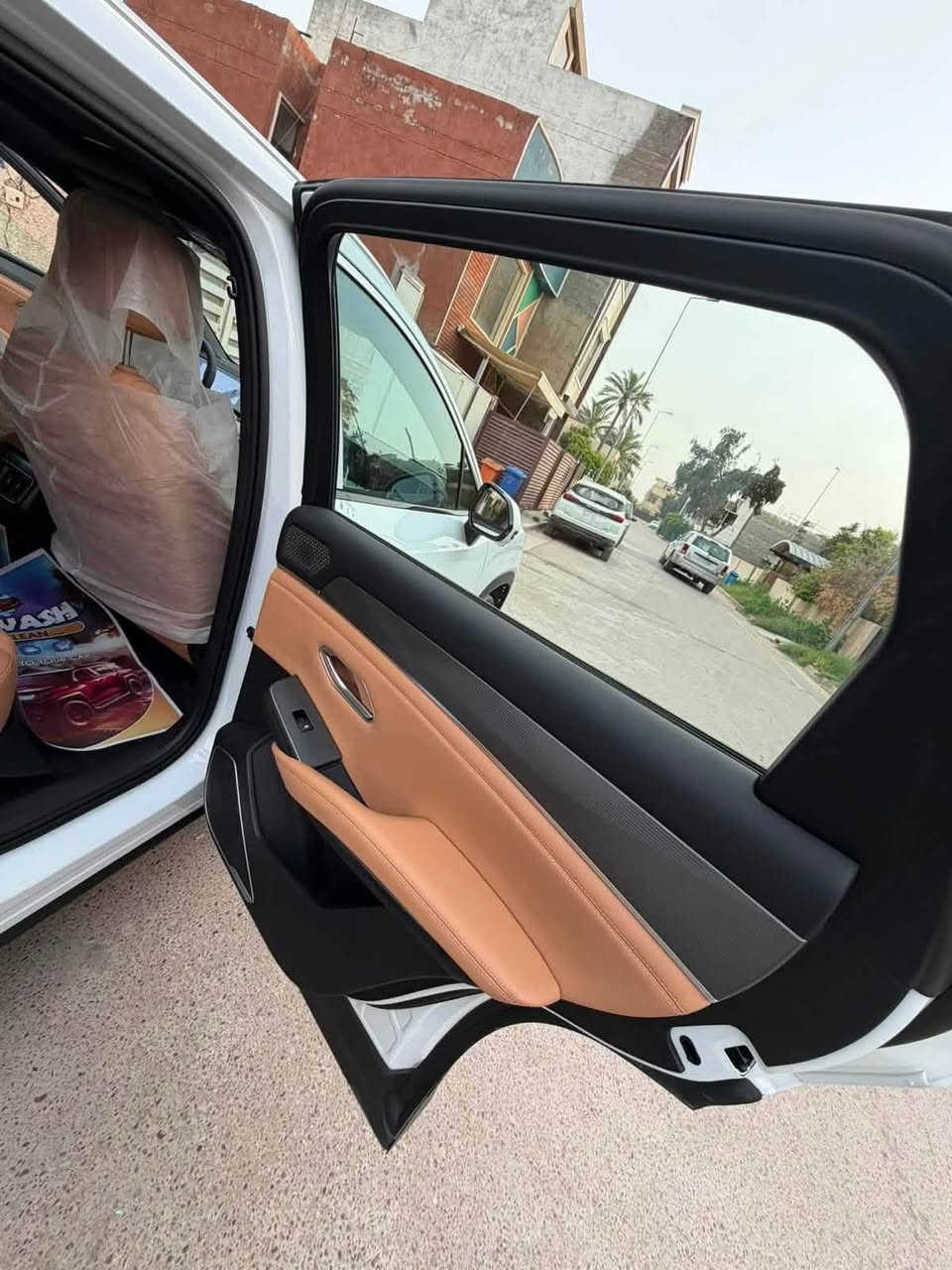 السلام عليكم زبائنا الكرام تبديل جام خلفي مظلل بي واي دي جميع الانواع
جام اصلي مع الضمان 
وتوصيل وشد داخل بغداد مجاناً
للحجز والاستفسار 
***********
