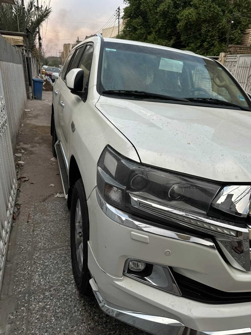 لاندكروز وايت اديشن • ٢٠١٧ • رقم اربيل