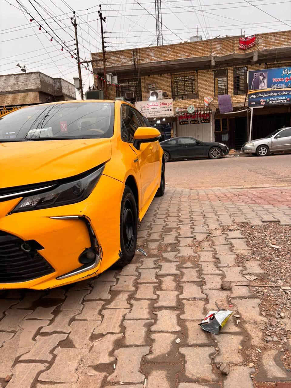 السلام عليكم 
كورلا هايبرد 22
للبيع او المراوس بسيارة خصوصي 
السيارة جاهزة من كلشي 
سونرها مرفق بالصور 
سعرها 125 وبي مجال حق الجيه
للتواصل ومعرفه تفاصيل اكثر اتصل ع الرقم 
*********** متواجد ع الواتساب
