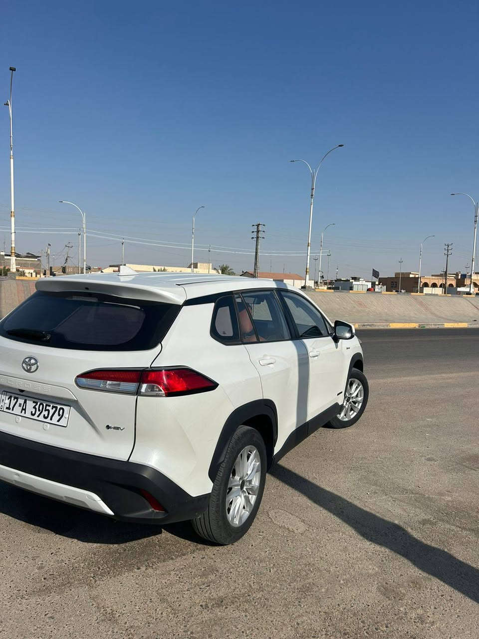 للبيع تويوتا كورولا كروس هايبرد 2024
كورولا كروس موديل 2024،مواصفات خليجي، السيارة نظيفة كلش وحالتها ممتازة.

🔹 ماشية فقط 21 ألف كم
🔹 مكفولة بالكامل
🔹 فتحة قمارة
🔹 مكينة 2000 هايبرد
🔹 كشنات جلد لون جملي
🔹 كامرة خلفية
🔹 تبريد ممتاز واقتصادية بالوقود
🔹 السيارة نظيفة وجاهزة للاستخدام

💰 السعر: 170$

📍السماوة
 واتس اب /اتصال📞 ***********
