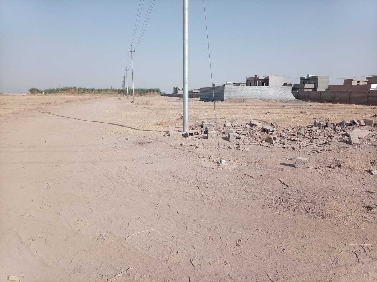 قطعتين طبك للبيع الحويجه ورا مول الرمظان نجم الجحيشي (حي المهندسين) 

طابو زراعي مساحة القطعة الوحده 200متر
تبعد 50متر من البزل 
سعر القطعة 16مليون
التواصل خاص
