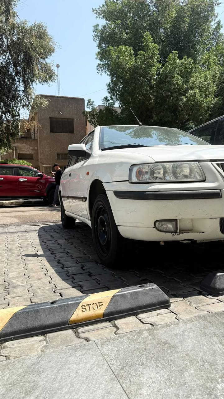 رياالله سلام عليكم شباب سيارة سمند موديل 2010 سيارة بيه بنيد مبدل بلاد تبريد نقص كمبريسر كير جديد مكينة بيه بداية تبخير تخم تاير جديد ويالة جدد اصلي صدر جديد داخله حلو مرتب للبيع فقط سبب البيع عندي ضرف وسيارة بل عافية عل ياخذه كبل للشارع هاذة رقمي الشراي يتصل سعره 33بيه مجال للشراي عنواني بغداد حي التراث ***********
