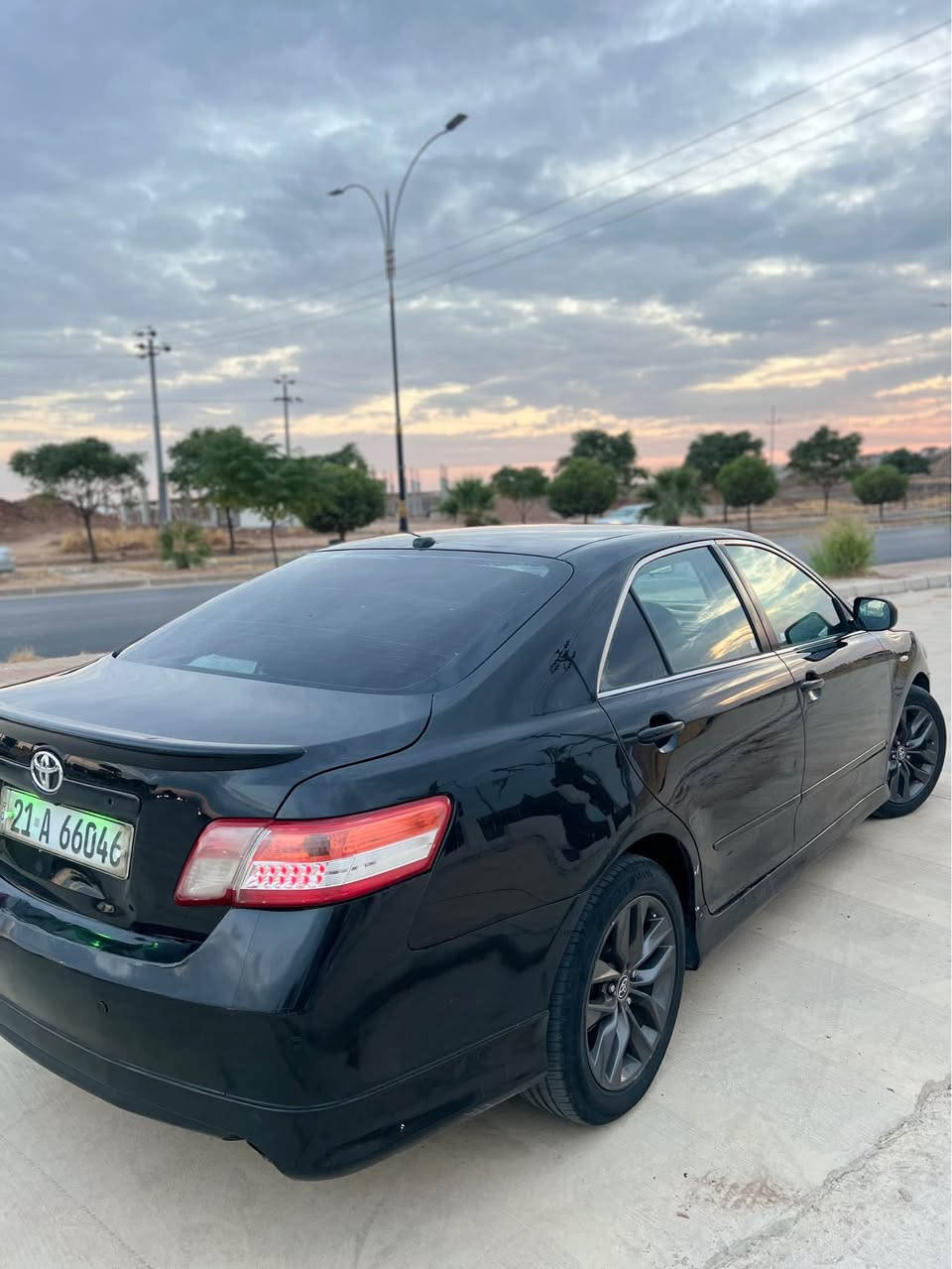 ***********
TOYOTA CAMRY 2009
 ربع جملغ   سبوخ بي داخلي 
گئر مكينه شه رت 
رقم سنوي تحويل شه رت 
جار تا جديد بي مصرف 
تبرديش  خر تشت شه رت 
سعر فول فول مناسب😱
*********** اكر, نينوى
