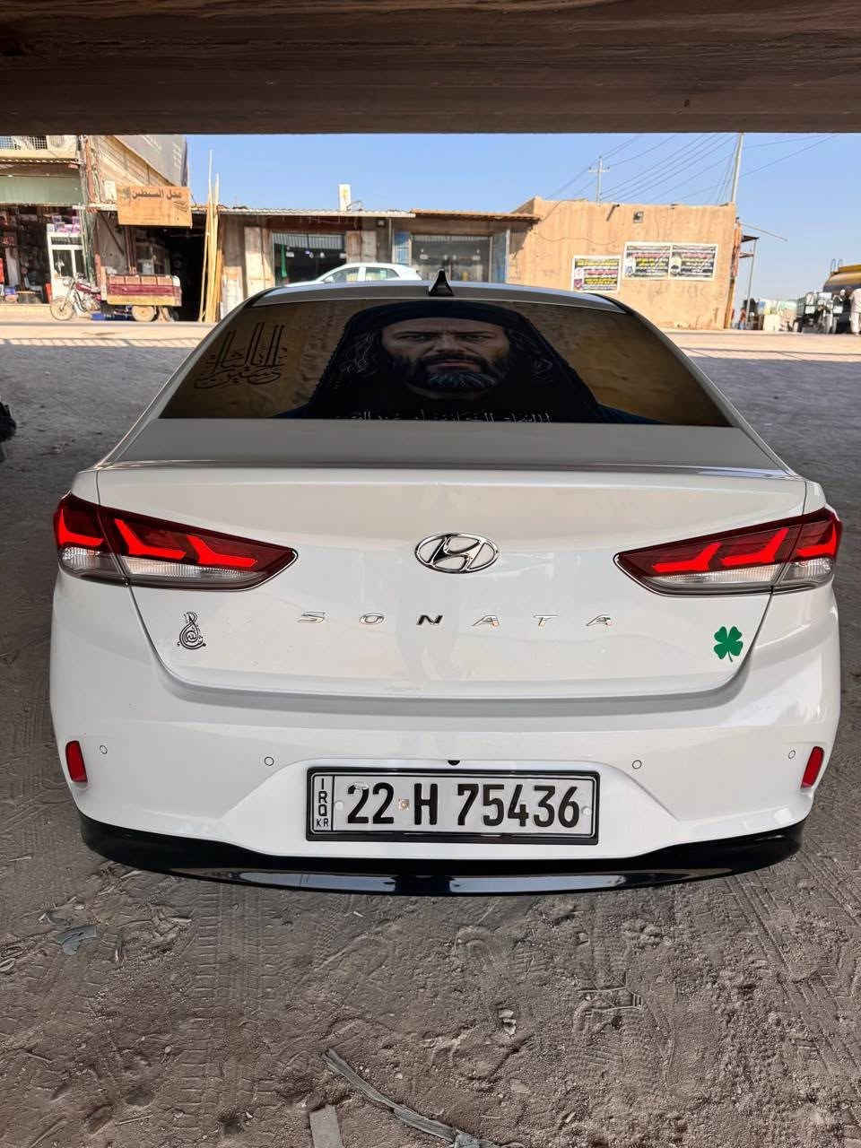 سلام عليكم سياره للبيع موديل 21 سياره كوري مكفوله كفاله  عامه سياره جاهزه أي نقص مابيه سنويه جديده ما منتهيه سعره 160ورقه وبيه مجال مكان بصره كرمه علي رقم الهاتف ***********
